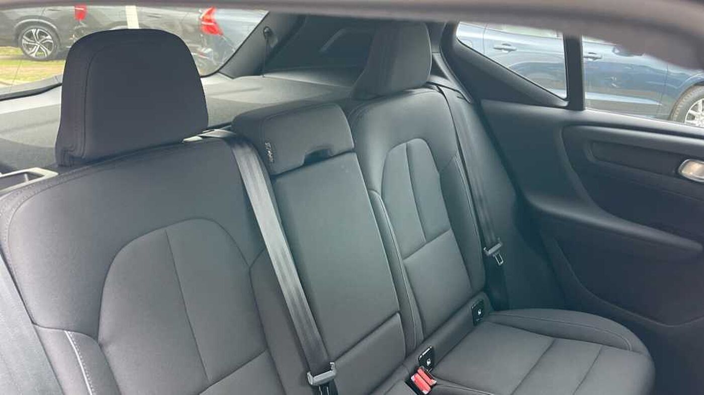 Used Volvo XC40 2021 for sale - 75814161: Photo 25