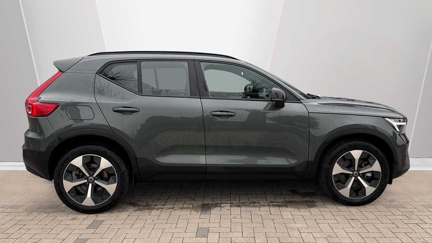Used Volvo XC40 2025 for sale - 77457413: Photo 3