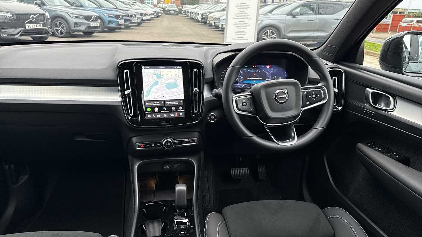 Used Volvo XC40 2025 for sale - 77457413: Photo 5