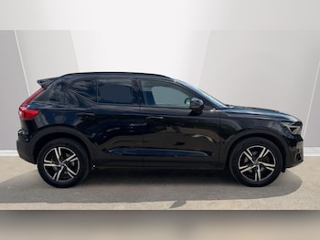 Used Volvo XC40 2023 for sale - 78948175: Photo
