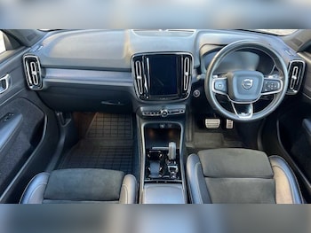 Used Volvo XC40 2020 for sale - 76033205: Photo 4
