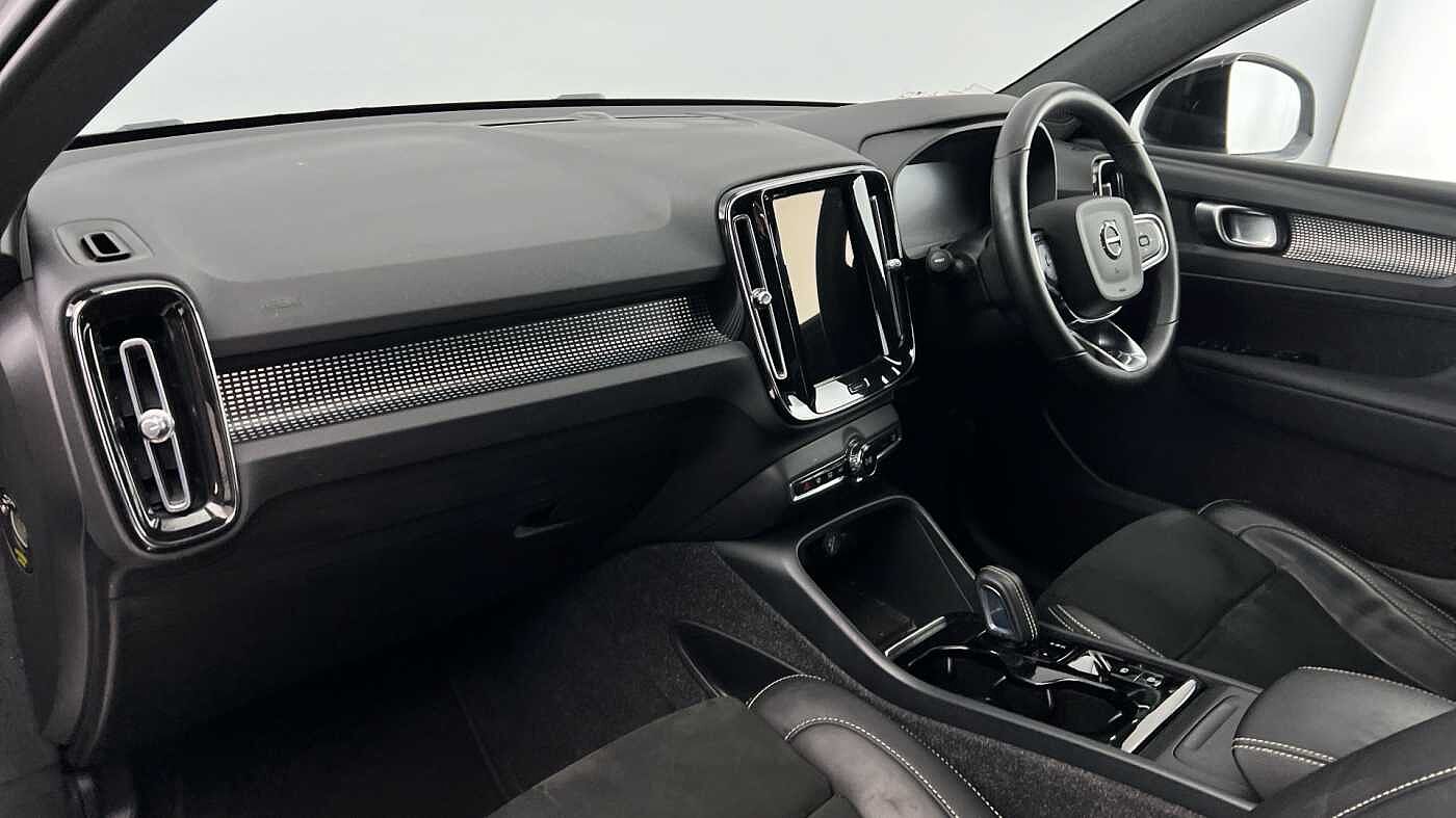 Used Volvo XC40 2021 for sale - 77587973: Photo 6