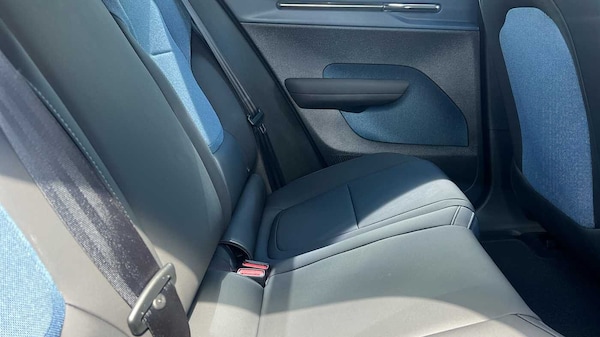 Used Volvo EX30 2025 for sale - 75073181: Photo 6