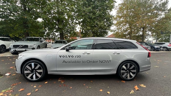 Used Volvo V90 2024 for sale - 72510995: Photo 9