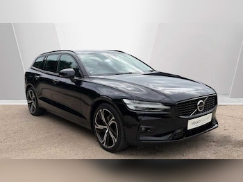 Used Volvo V60 2023 for sale - 78948169: Photo