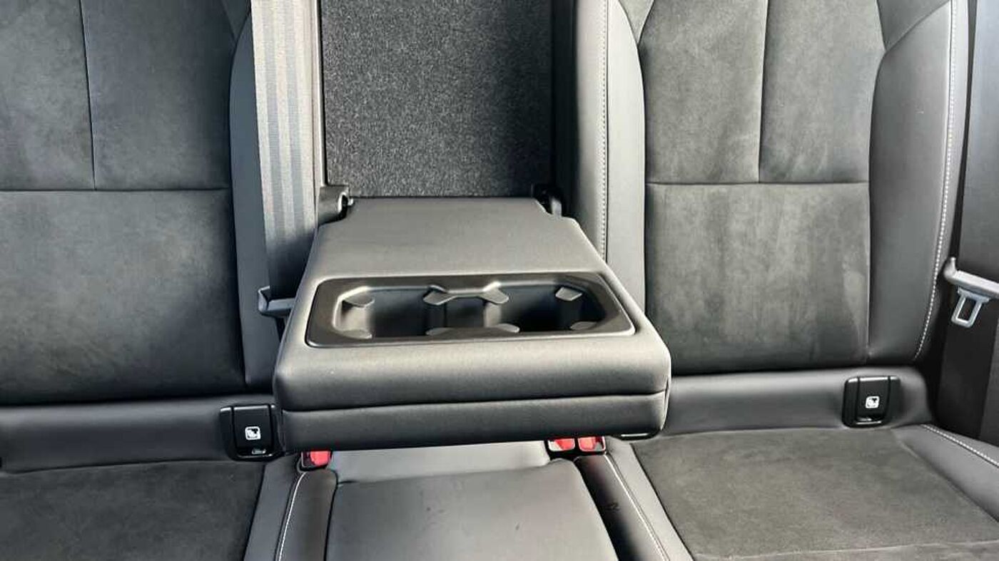 Used Volvo XC40 2022 for sale - 76837602: Photo 21