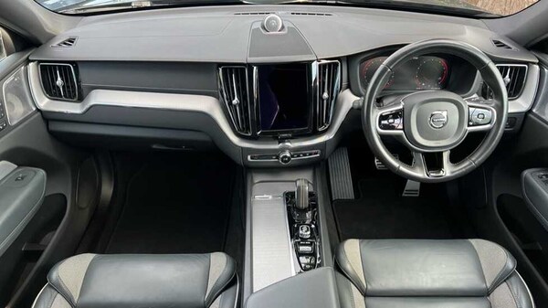 Used Volvo XC60 2020 for sale - 75292741: Photo 9