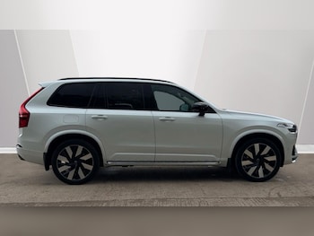 Used Volvo XC90 2024 for sale - 79449263: Photo