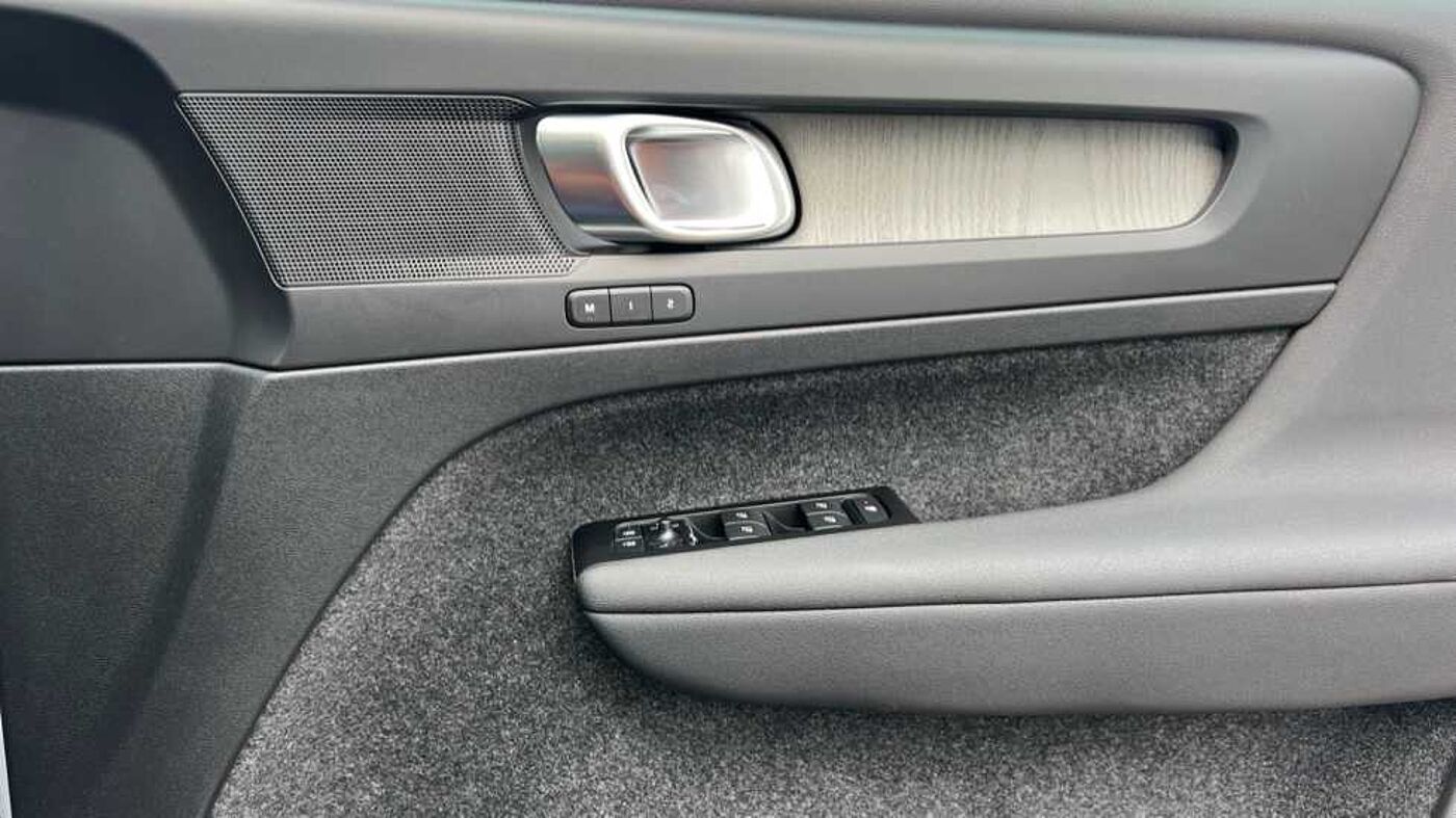 Used Volvo XC40 2022 for sale - 76154277: Photo 13