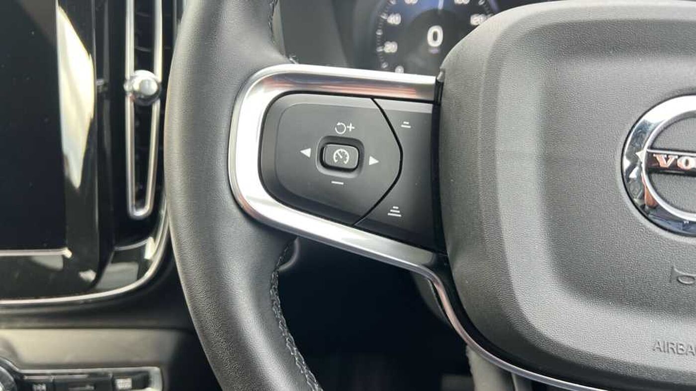 Used Volvo XC40 2022 for sale - 76154277: Photo 19