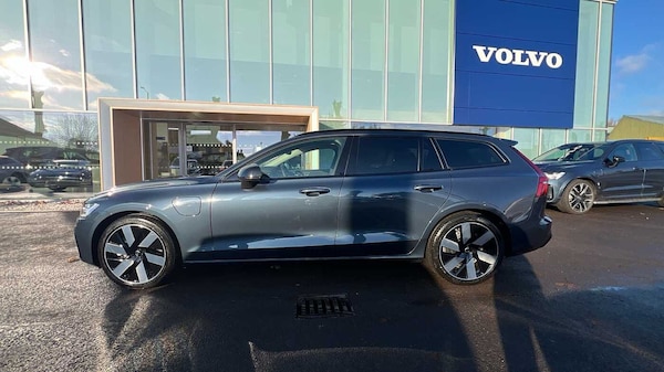 Used Volvo V60 2024 for sale - 73789553: Photo 10