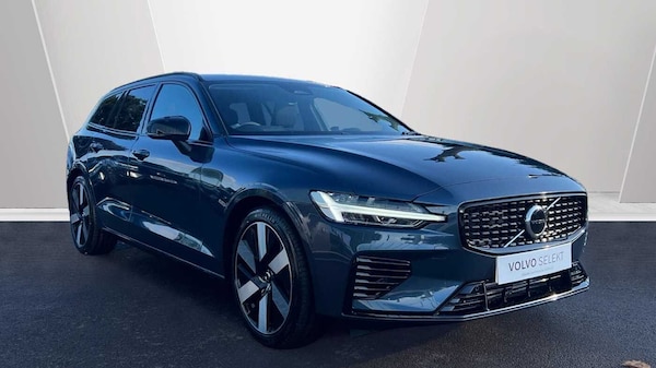 Used Volvo V60 2024 for sale - 73789553: Photo 1