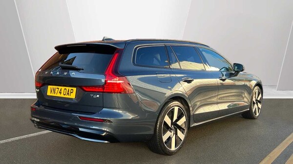 Used Volvo V60 2024 for sale - 73789553: Photo 9