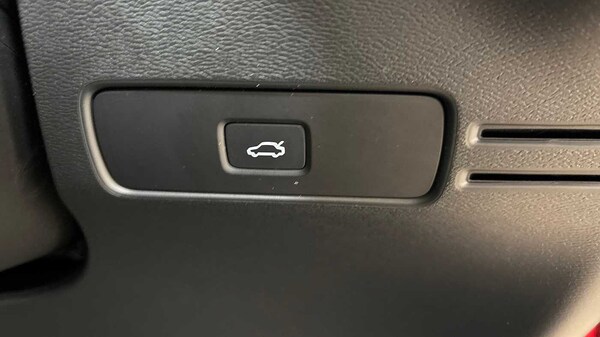 Used Volvo XC40 2022 for sale - 75541035: Photo 30