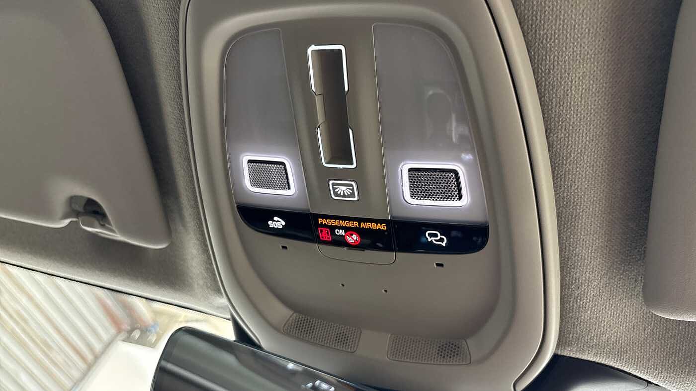 Vehicle 33
