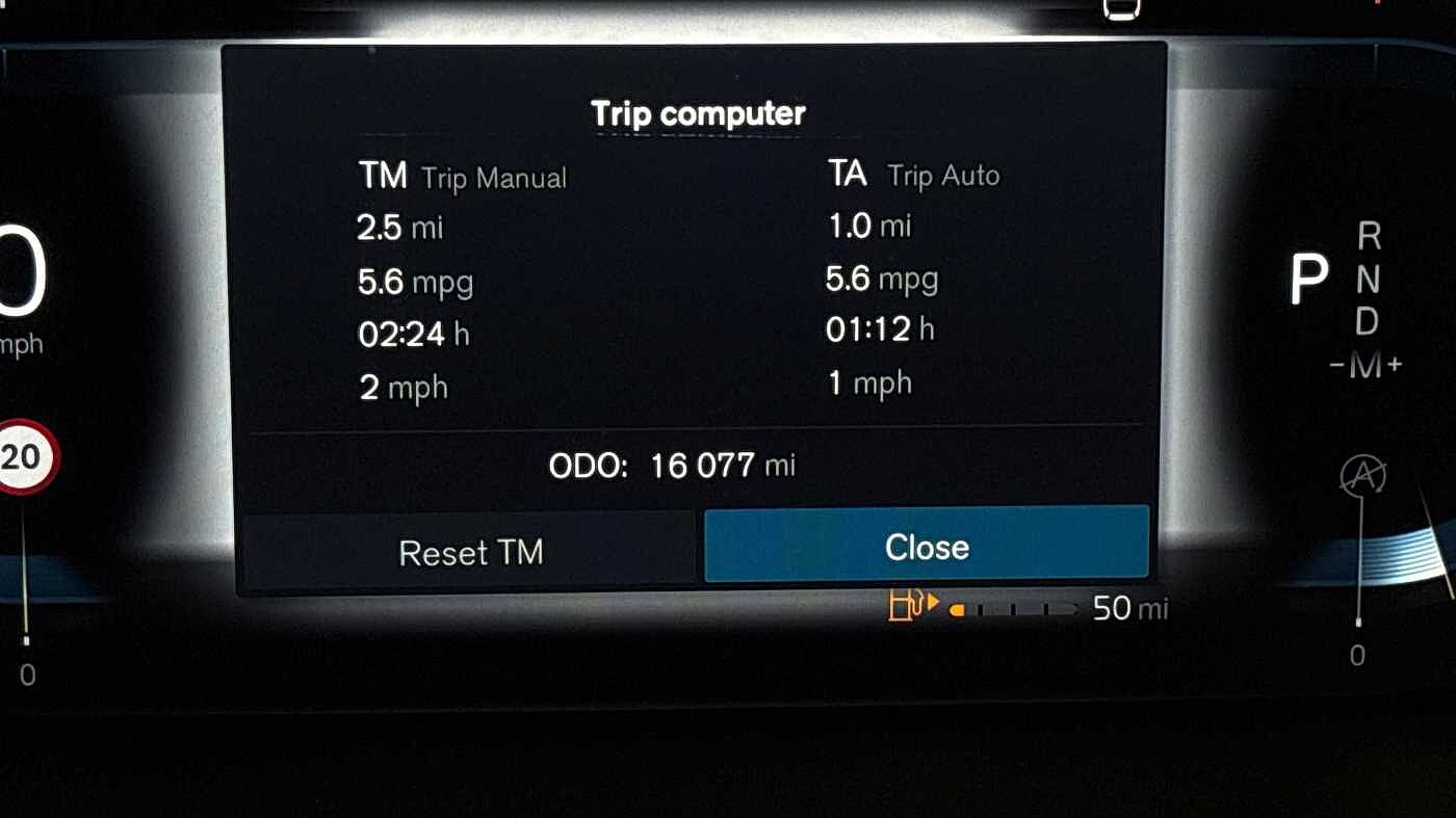 Used Volvo V60 2025 for sale - 76837640: Photo 12