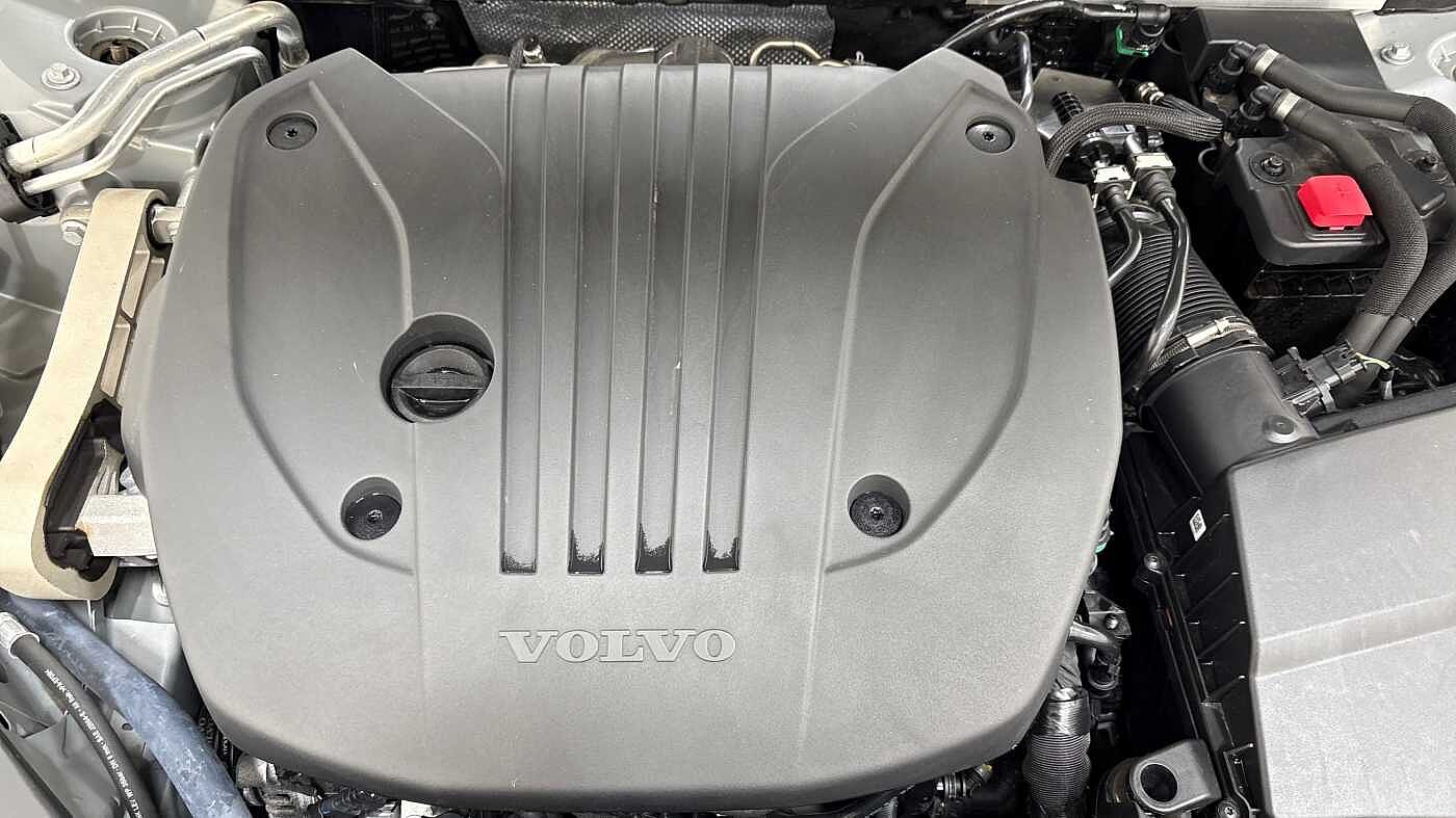 Used Volvo V60 2025 for sale - 76837640: Photo 15