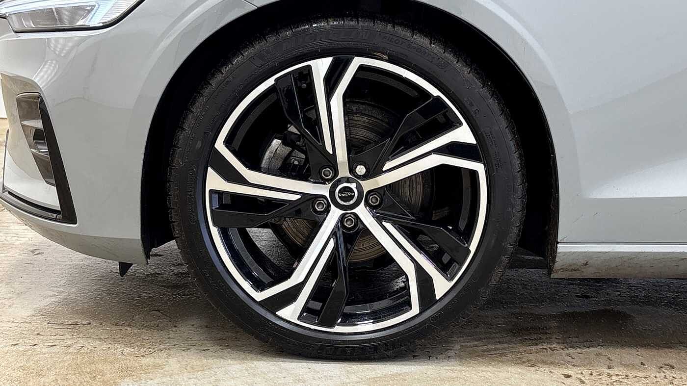 Used Volvo V60 2025 for sale - 76837640: Photo 16