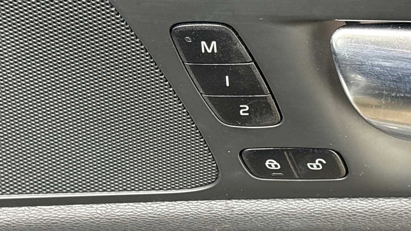 Used Volvo V60 2025 for sale - 76837640: Photo 25