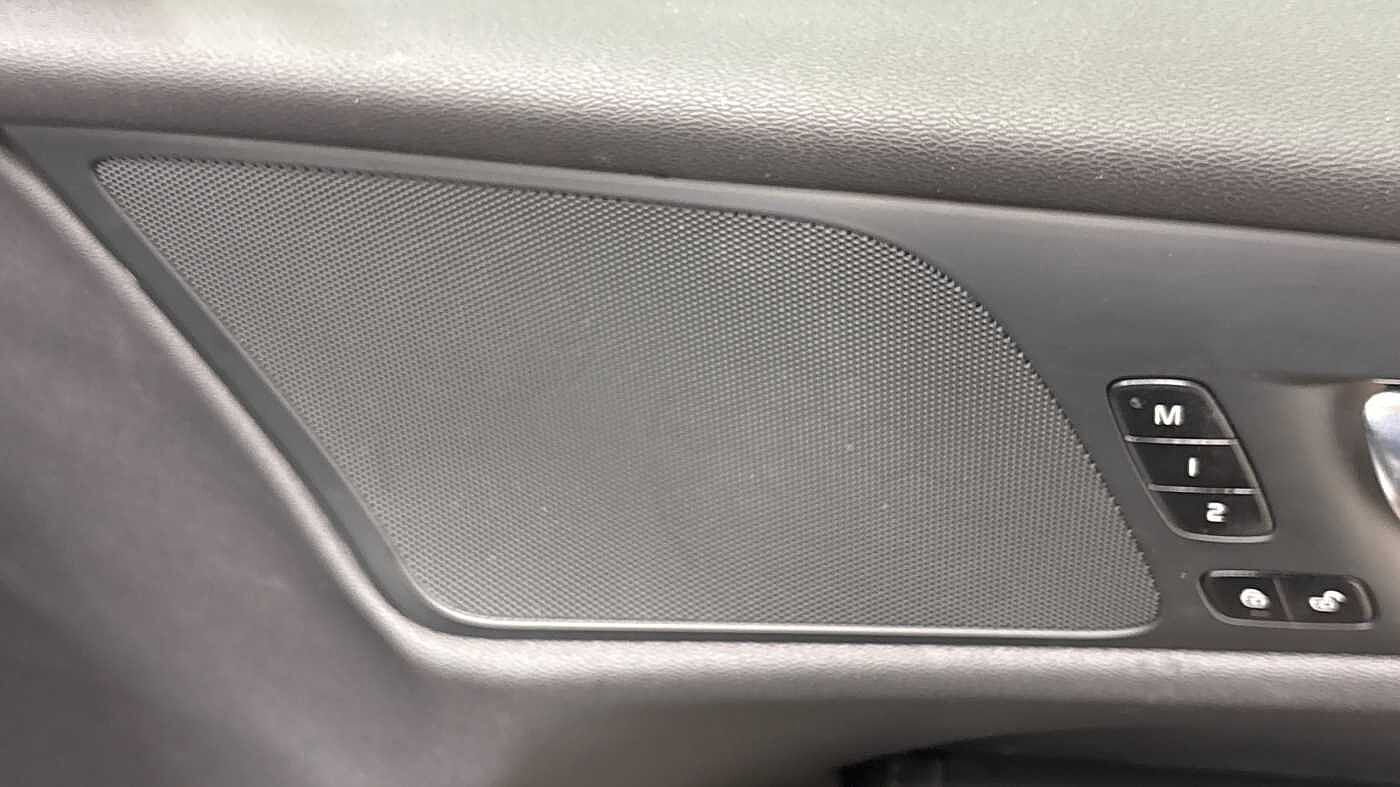 Used Volvo V60 2025 for sale - 76837640: Photo 26