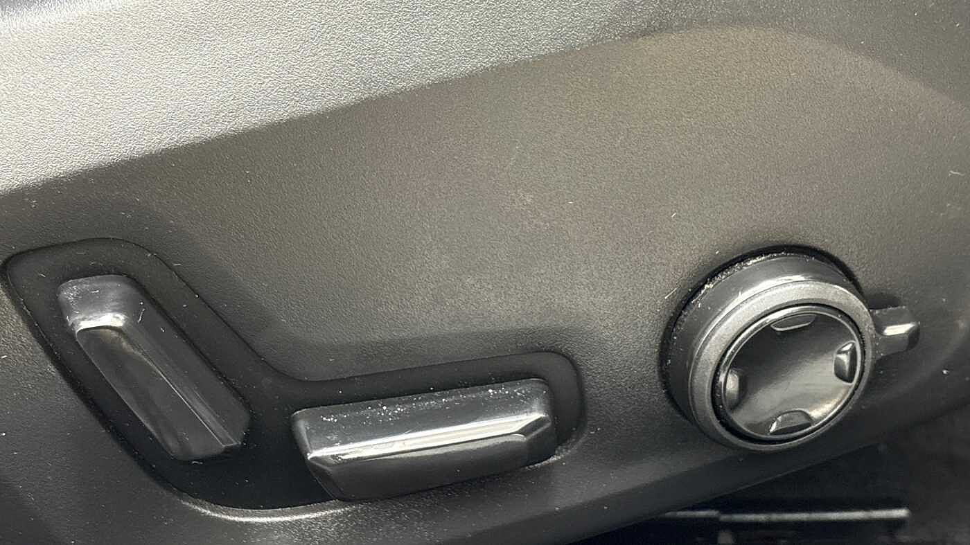 Used Volvo V60 2025 for sale - 76837640: Photo 27