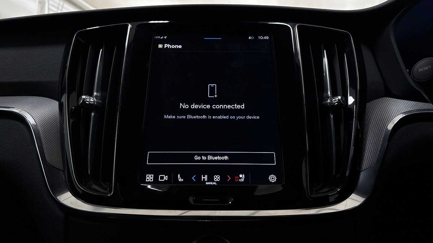 Used Volvo V60 2025 for sale - 76837640: Photo 37