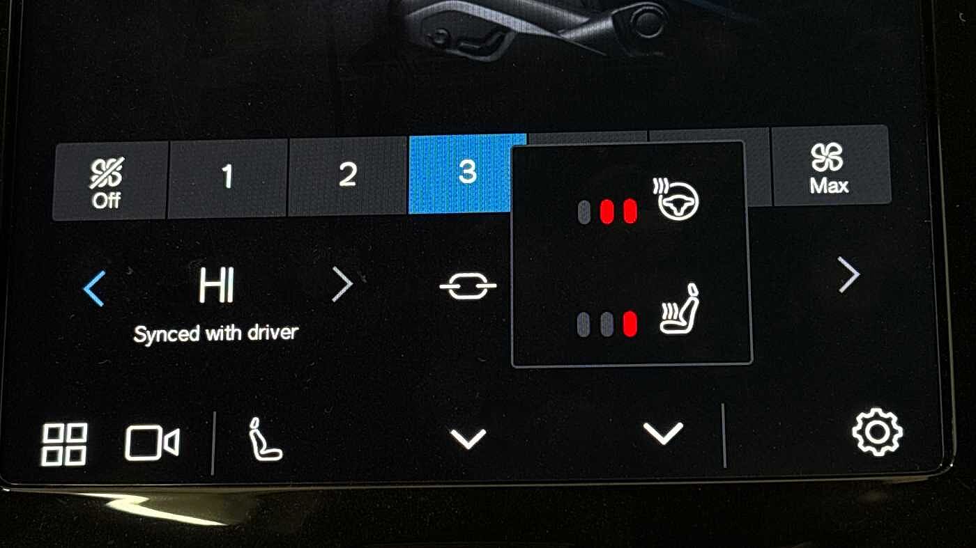 Used Volvo V60 2025 for sale - 76837640: Photo 39