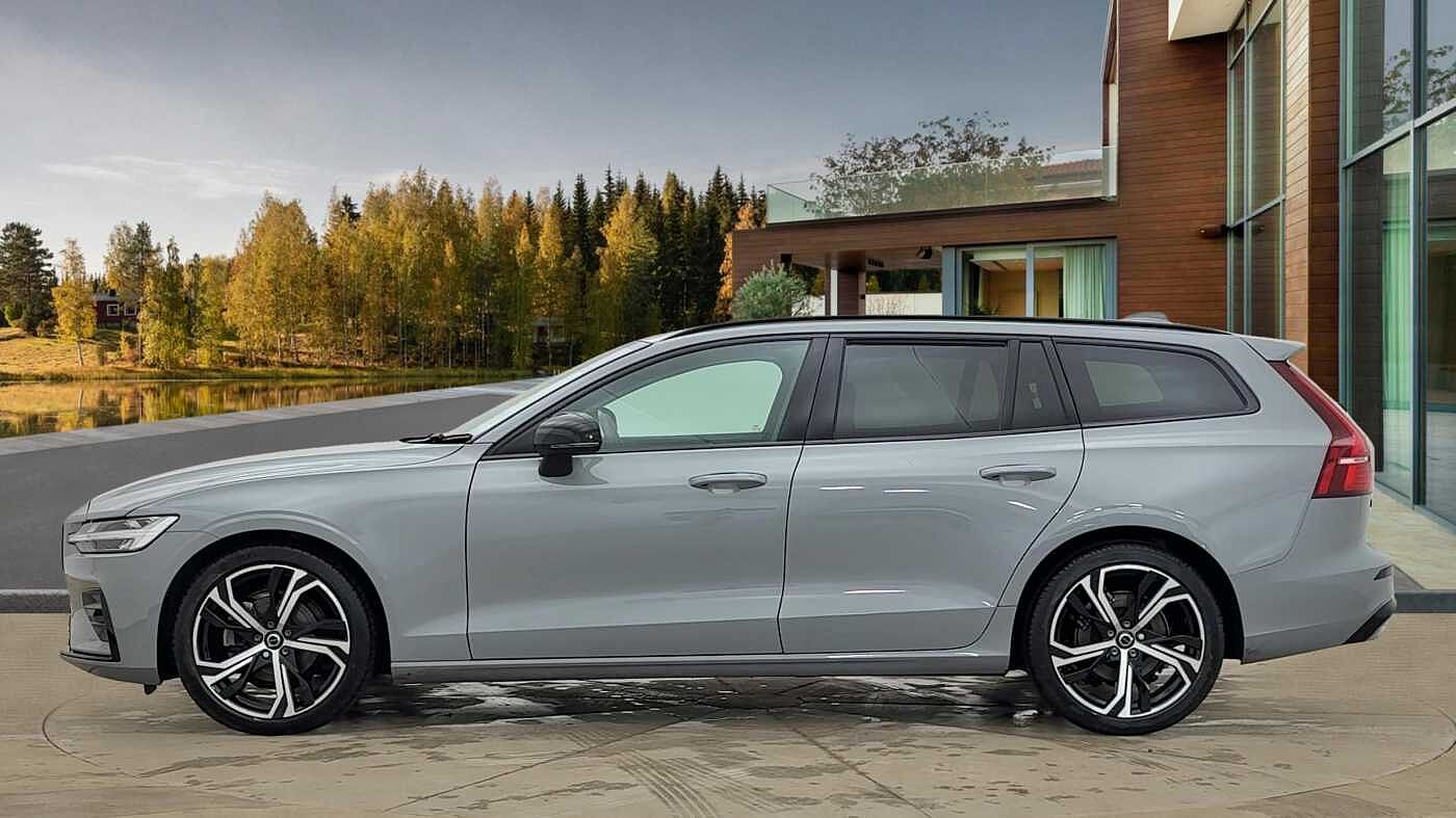 Used Volvo V60 2025 for sale - 76837640: Photo 6