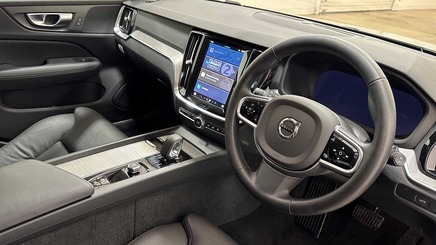 Used Volvo V60 2025 for sale - 76837640: Photo 9