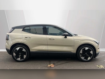 Used Volvo EX30 2025 for sale - 76154325: Photo