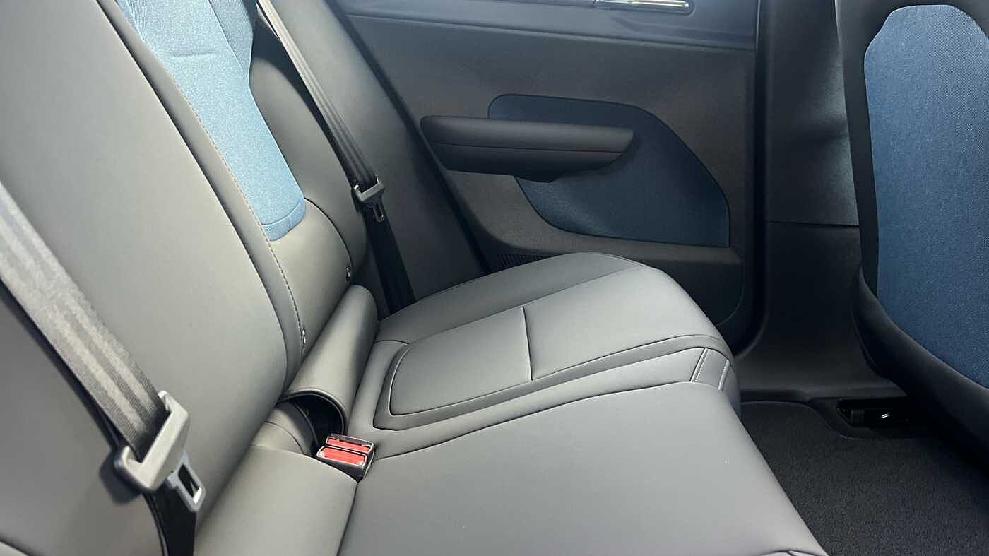 Used Volvo EX30 2025 for sale - 76154325: Photo 6