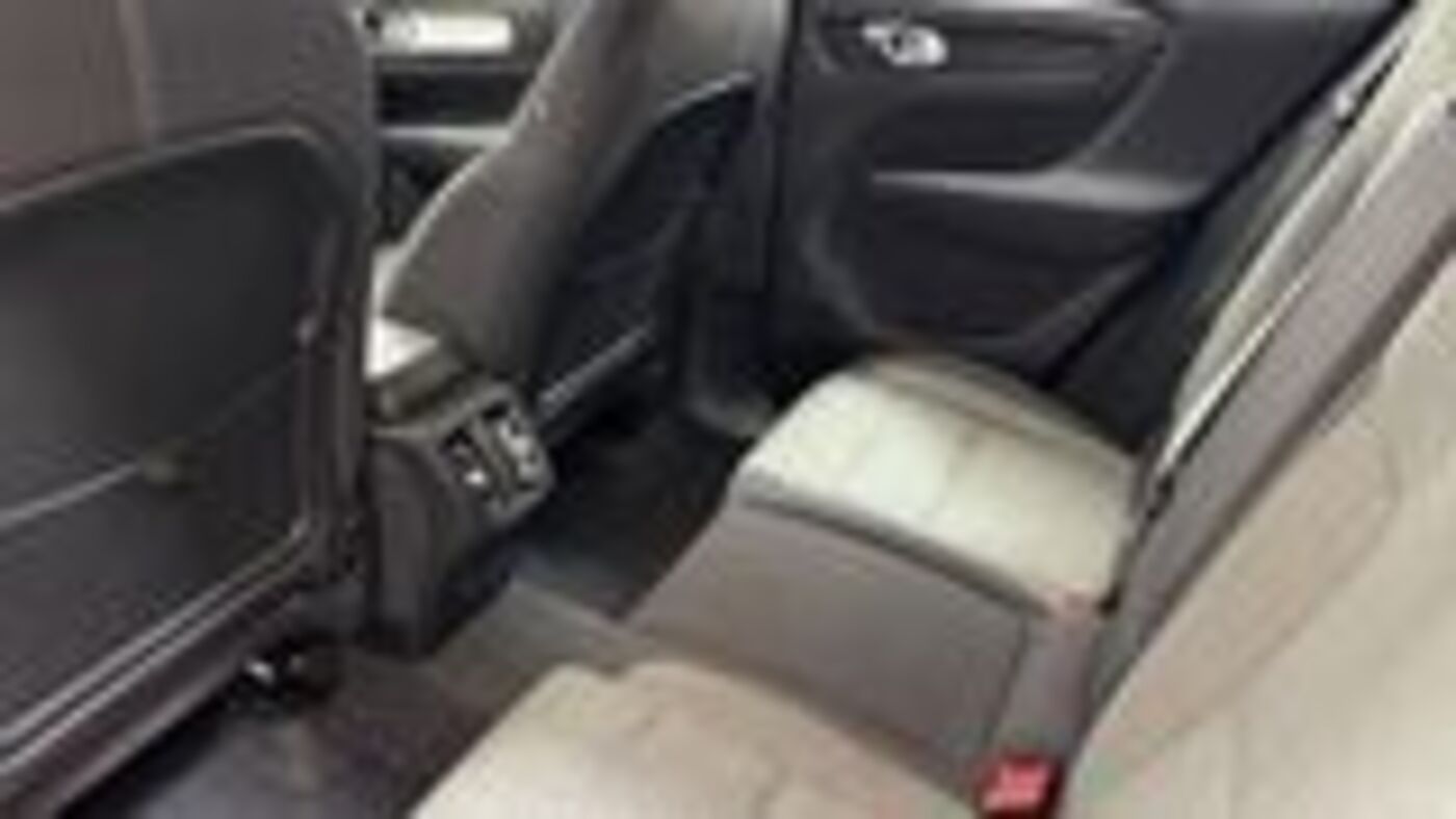 Used Volvo XC40 2022 for sale - 77539415: Photo 7