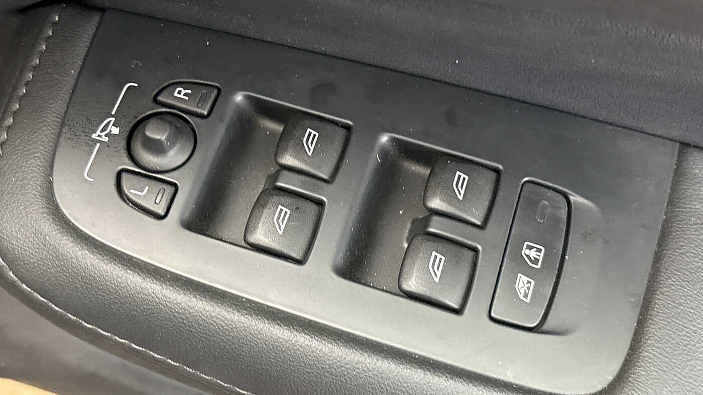 Used Volvo V60 2025 for sale - 77855226: Photo 21