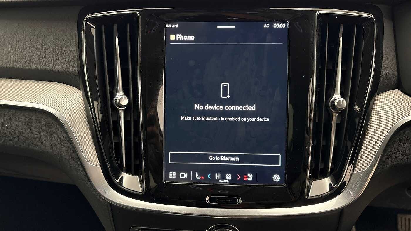 Used Volvo V60 2025 for sale - 77855226: Photo 34