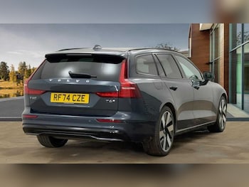 Used Volvo V60 2025 for sale - 77855226: Photo