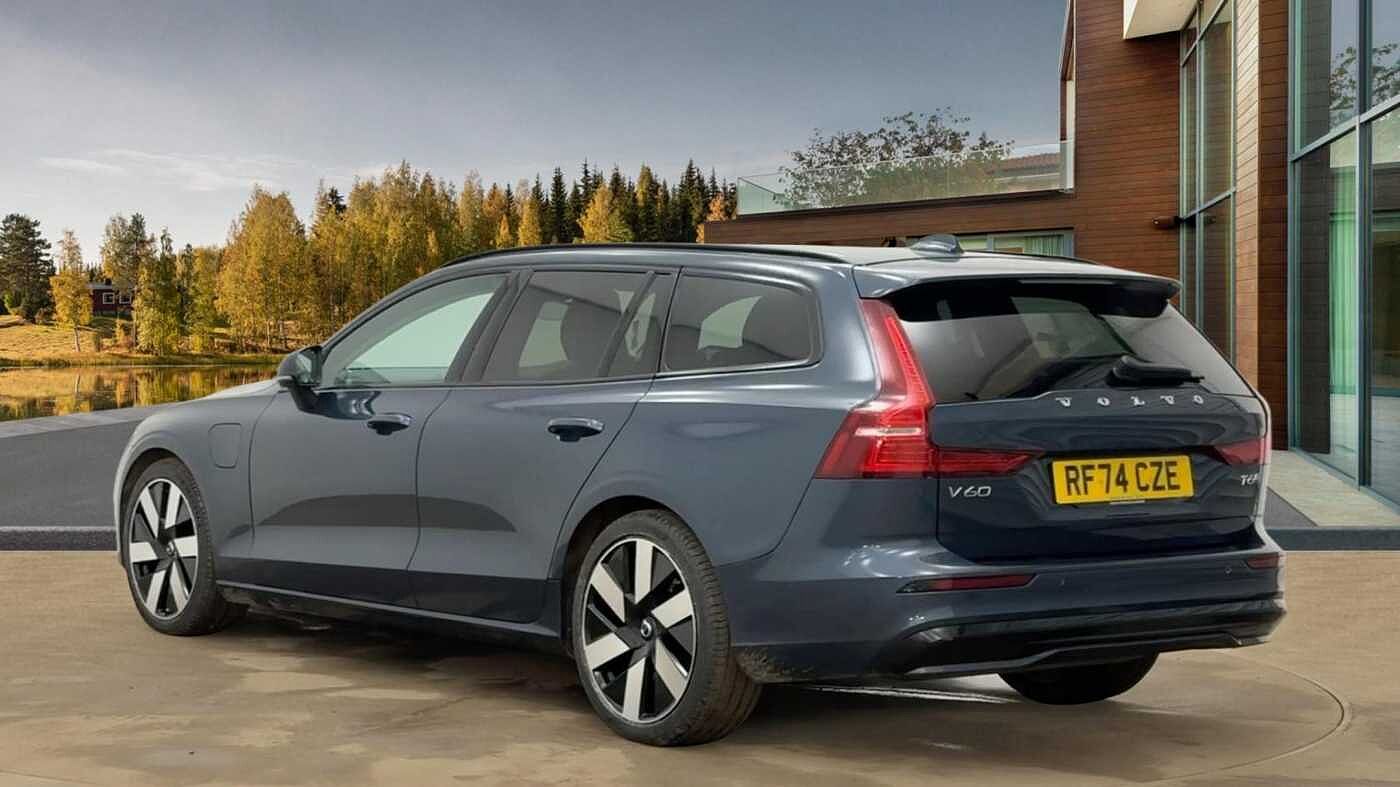 Used Volvo V60 2025 for sale - 77855226: Photo 5