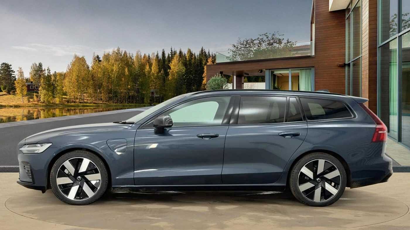 Used Volvo V60 2025 for sale - 77855226: Photo 6