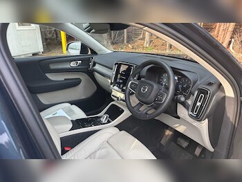 Used Volvo XC40 2022 for sale - 77013662: Photo