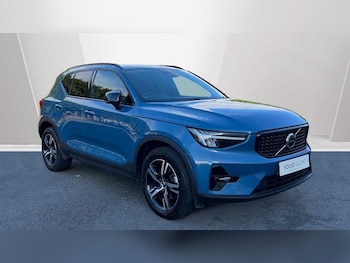 2022 (22) - 2.0 B3P Plus Dark 5dr Auto