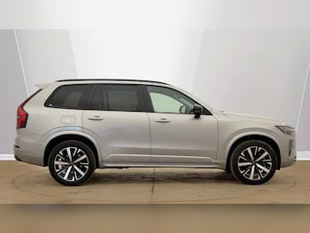 Used Volvo XC90 2025 for sale - 78277333: Photo