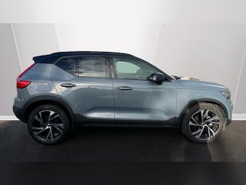 Used Volvo XC40 2021 for sale - 76033221: Photo