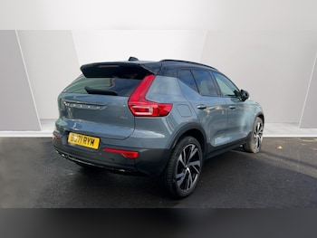 Used Volvo XC40 2021 for sale - 76033221: Photo