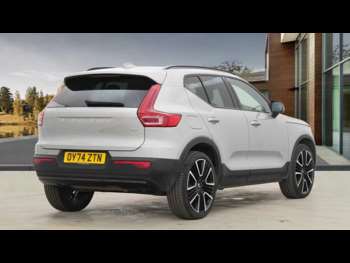Used Volvo XC40 2024 for sale - 74852747: Photo