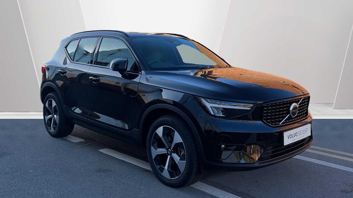 Used Volvo XC40 2025 for sale - 76154316: Photo 1