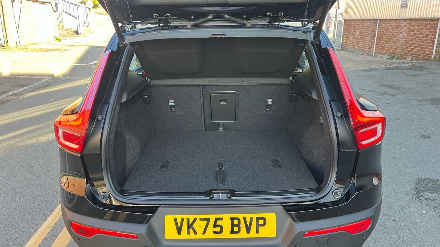 Used Volvo XC40 2025 for sale - 76154316: Photo 13