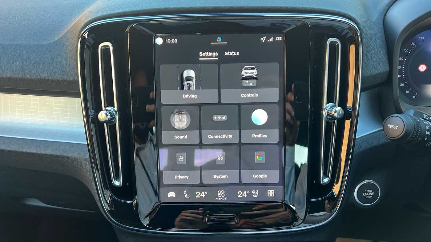 Used Volvo XC40 2025 for sale - 76154316: Photo 16