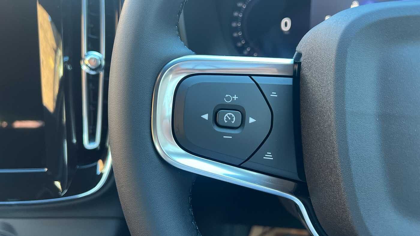 Used Volvo XC40 2025 for sale - 76154316: Photo 20