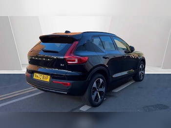 Used Volvo XC40 2025 for sale - 76154316: Photo
