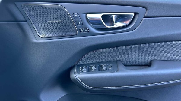 Used Volvo XC60 2025 for sale - 73918676: Photo 16