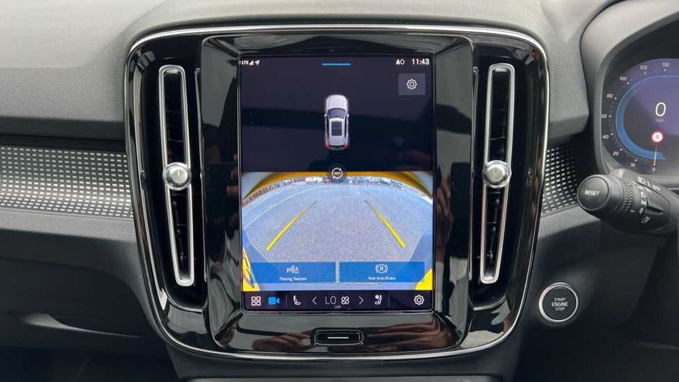 Used Volvo XC40 2023 for sale - 76154364: Photo 14